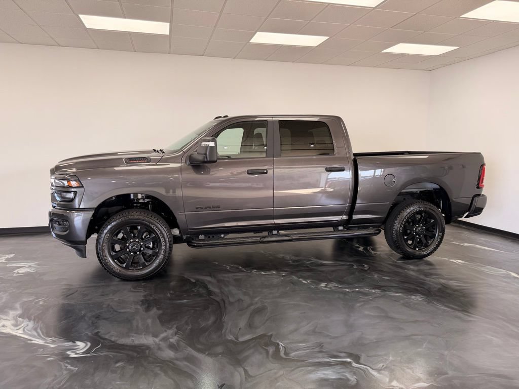 Used 2025 RAM 2500 Big Horn AWD/4WD image 3