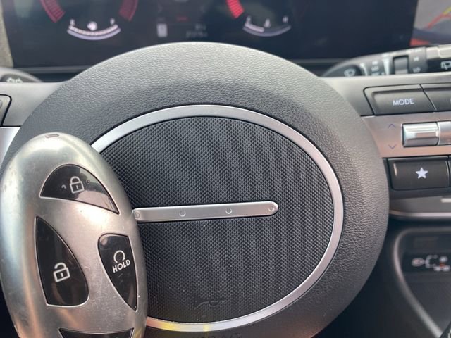 Used 2024 Hyundai Kona SEL image 44