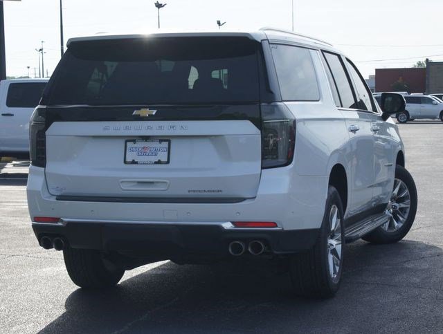 New 2025 Chevrolet Suburban Premier AWD/4WD image 11