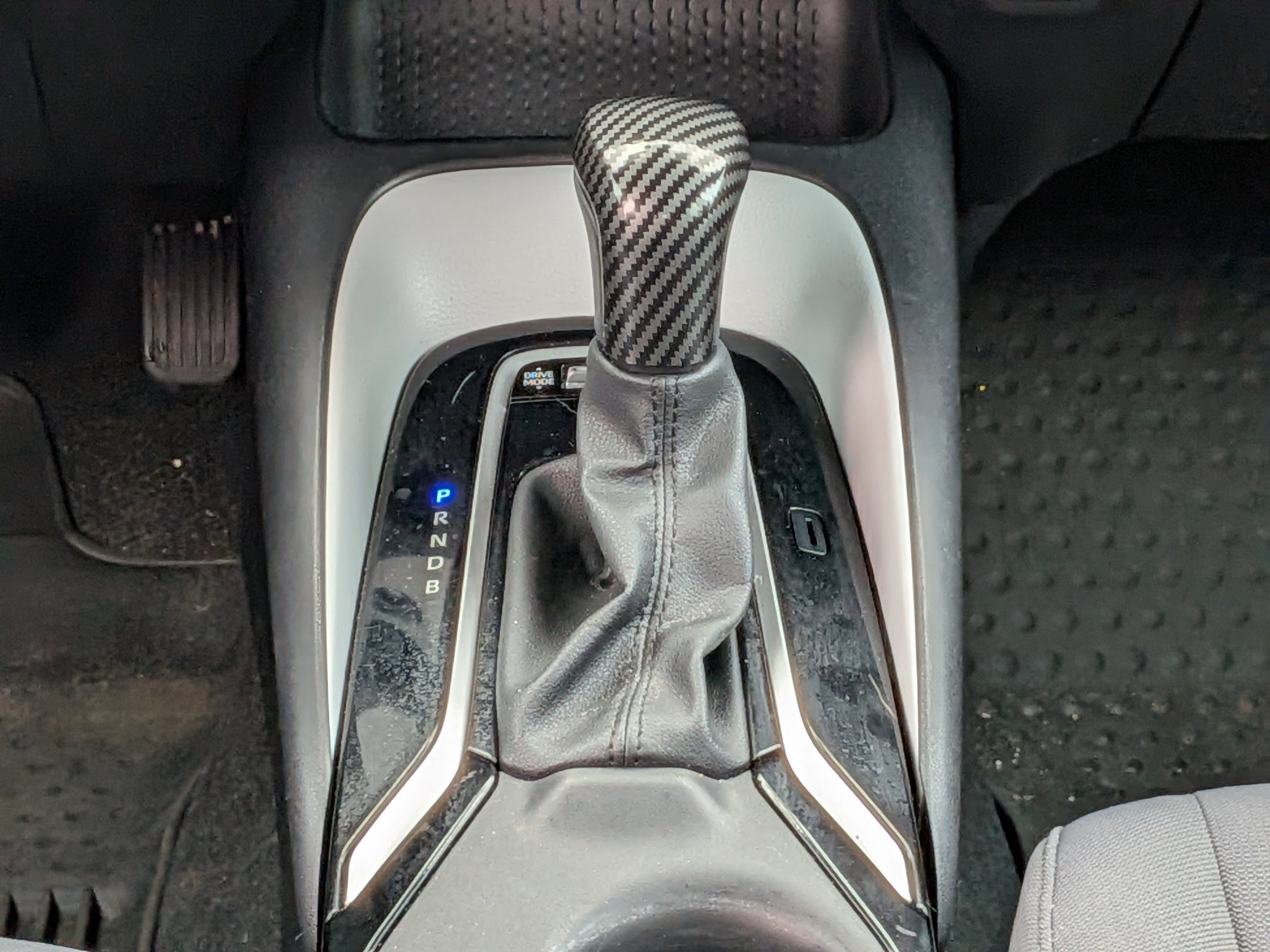 Used 2024 Toyota Corolla SE FWD image 18