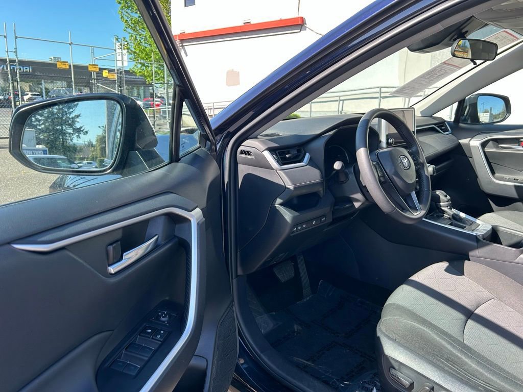 Certified 2024 Toyota RAV4 XLE w/ Convenience Package AWD/4WD image 9