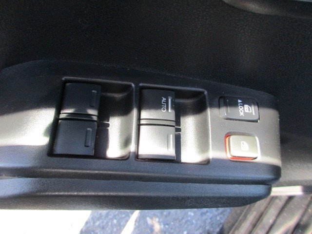 Used 2013 Honda Fit Sport image 15