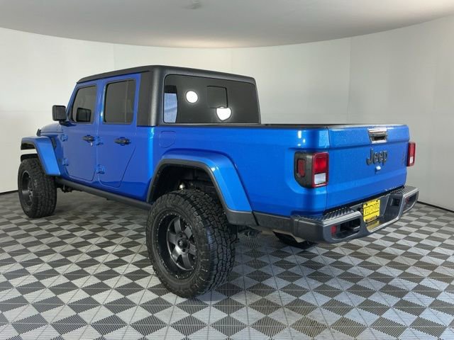 Used 2022 Jeep Gladiator Willys image 6