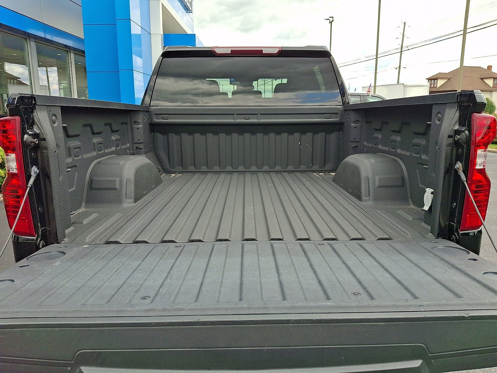 Used 2024 Chevrolet Silverado 1500 Custom AWD/4WD image 27