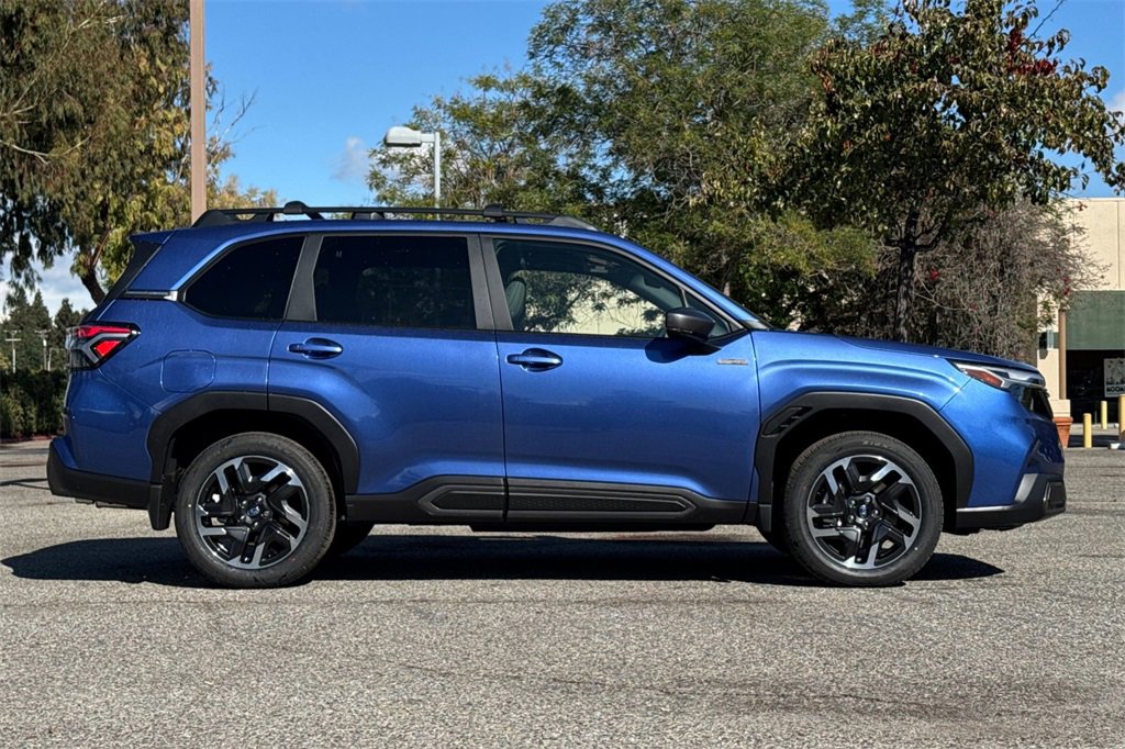 New 2025 Subaru Forester Limited image 4