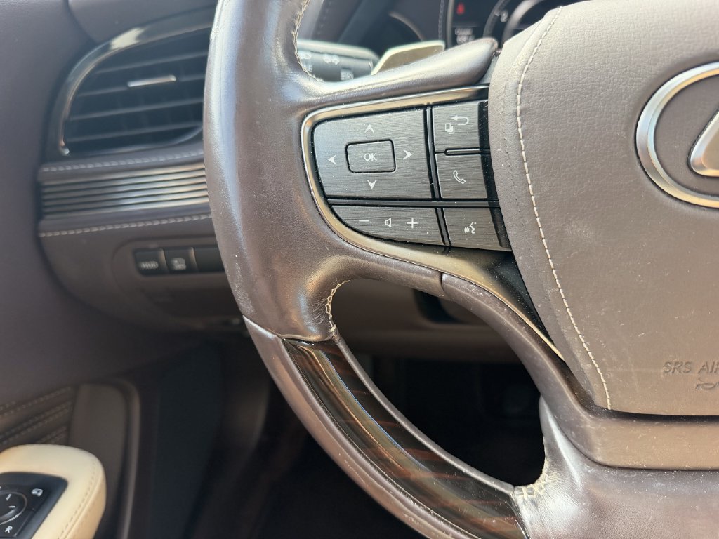 Used 2020 Lexus LS 500 AWD w/ Luxury Package image 16