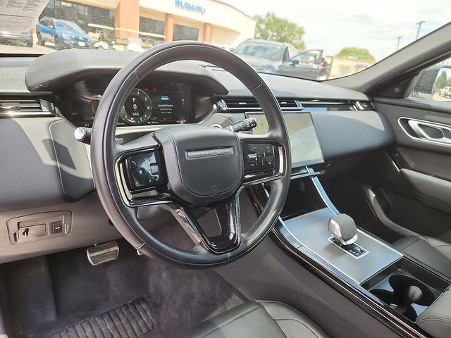 Used 2025 Land Rover Range Rover Velar Dynamic SE AWD/4WD image 16