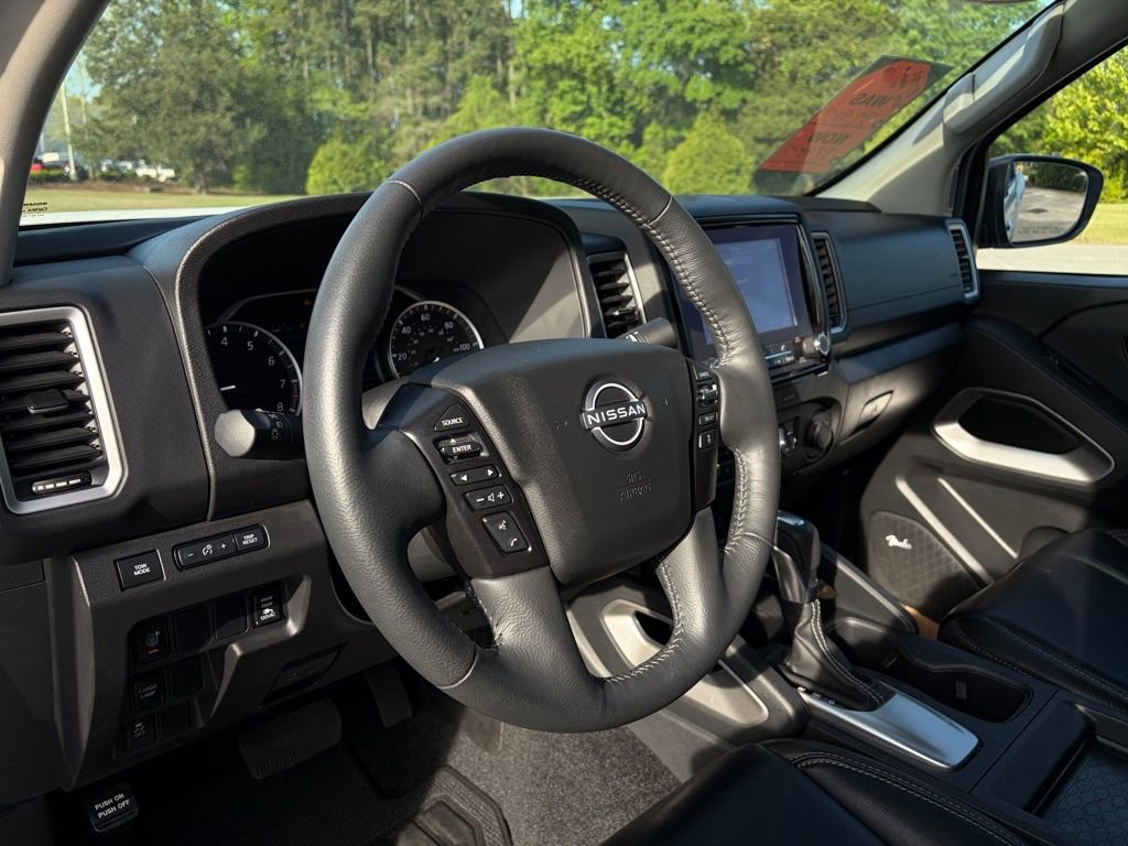 Certified 2024 Nissan Frontier SL w/ Technology Package image 16