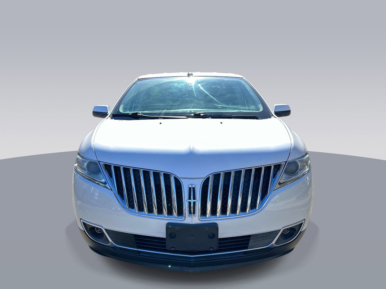 Used 2013 Lincoln MKX FWD image 8