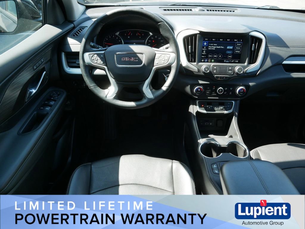 Used 2024 GMC Terrain SLT AWD/4WD image 17