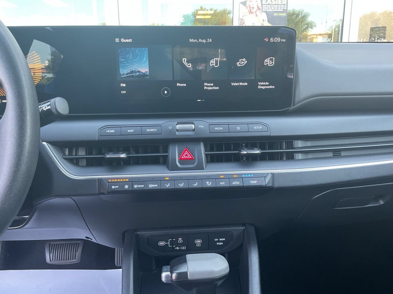 Used 2025 Kia K4 FWD image 20