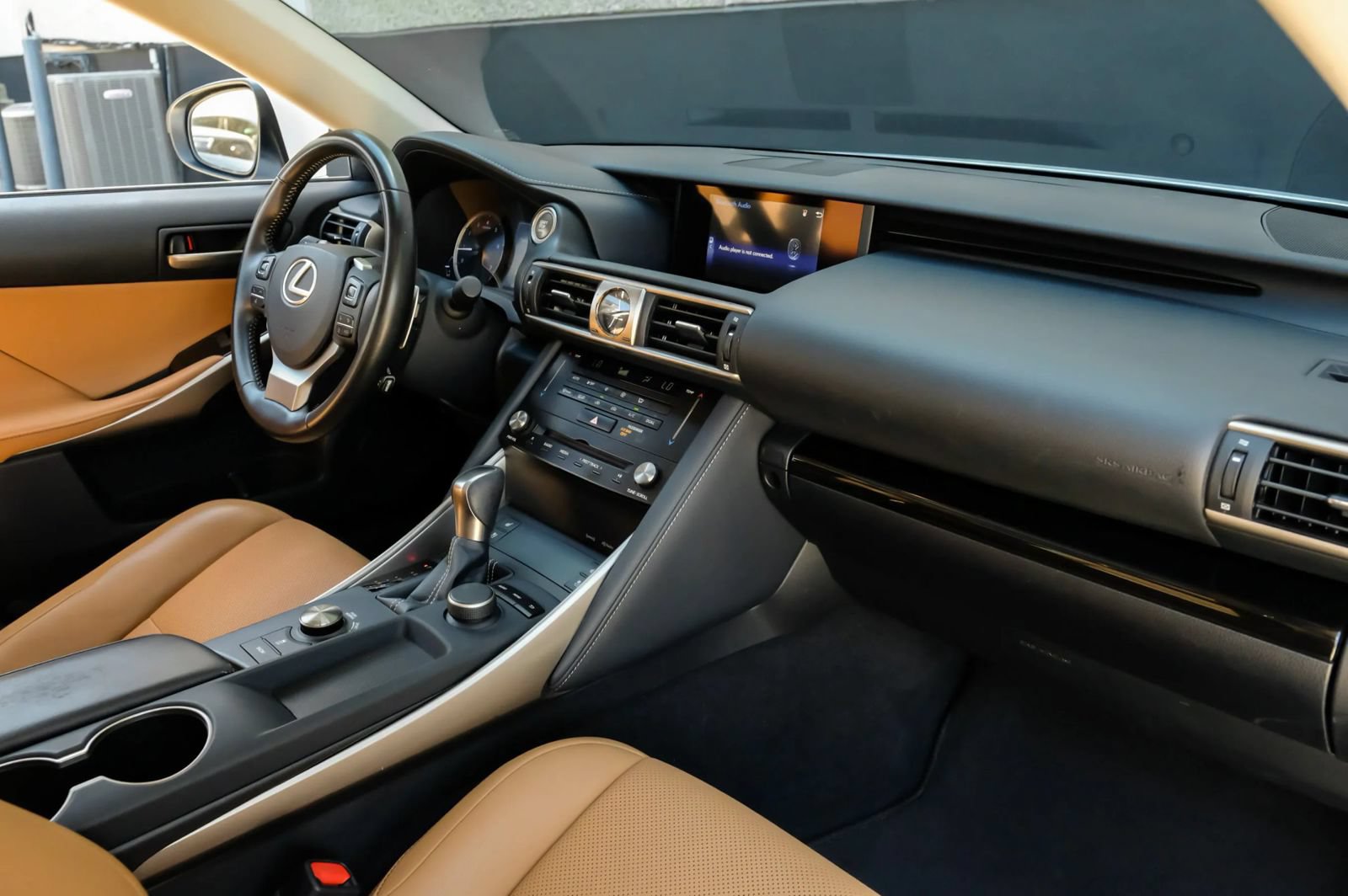 Used 2018 Lexus IS 300 AWD w/ Premium Package image 18