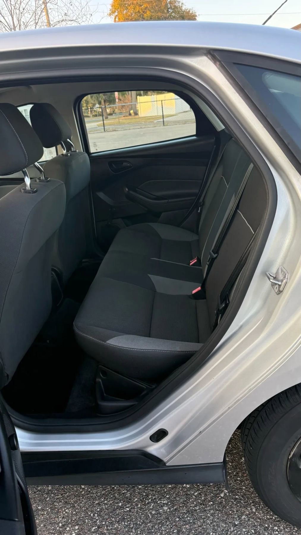 Used 2013 Ford Focus S FWD image 10