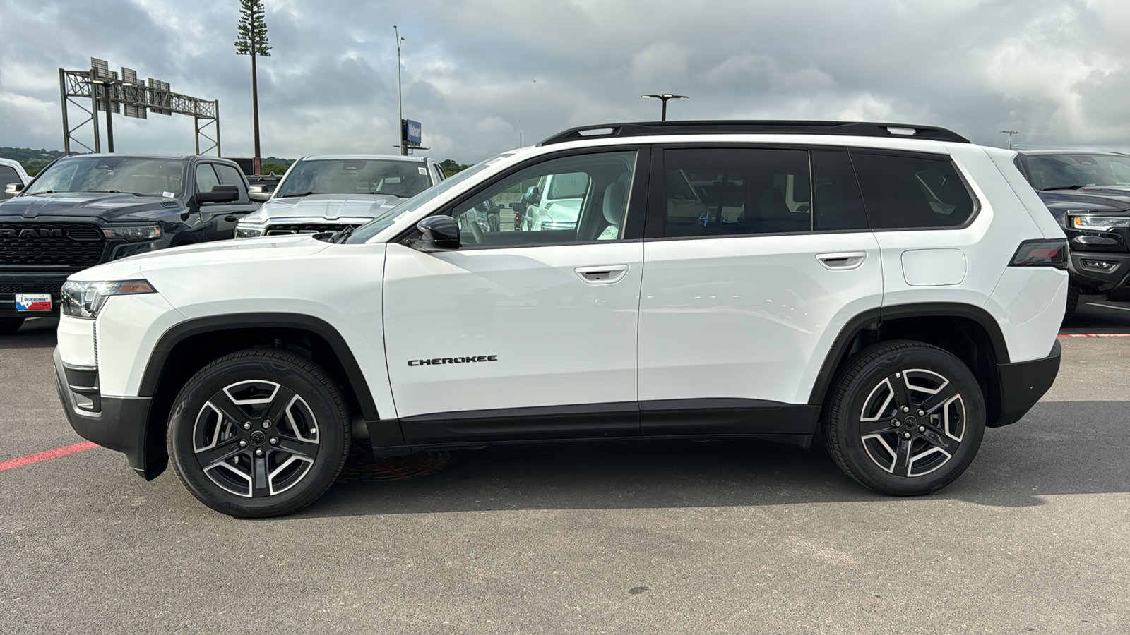 New 2026 Jeep Cherokee Laredo AWD/4WD image 8