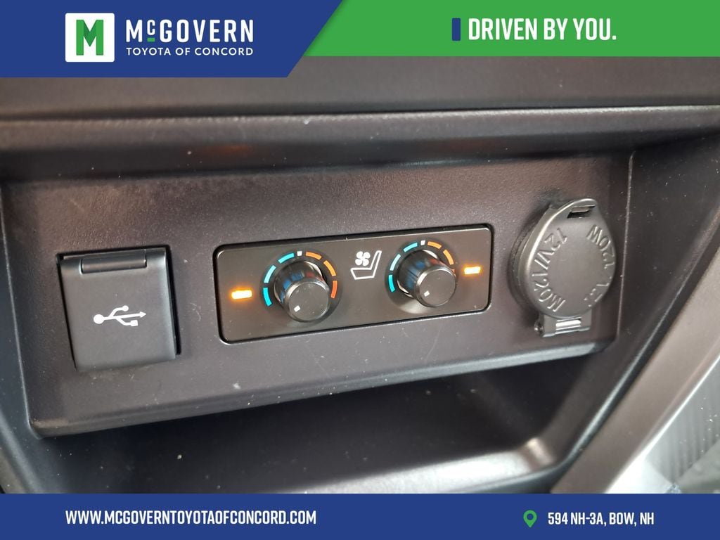 Used 2021 Toyota 4Runner Limited RWD image 29