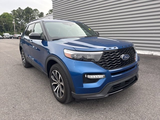 Used 2023 Ford Explorer ST image 1