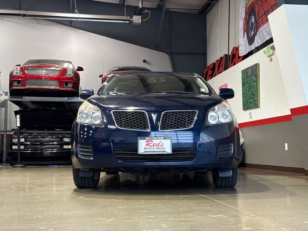 Used 2010 Pontiac Vibe AWD w/ Sun And Sound Package image 22