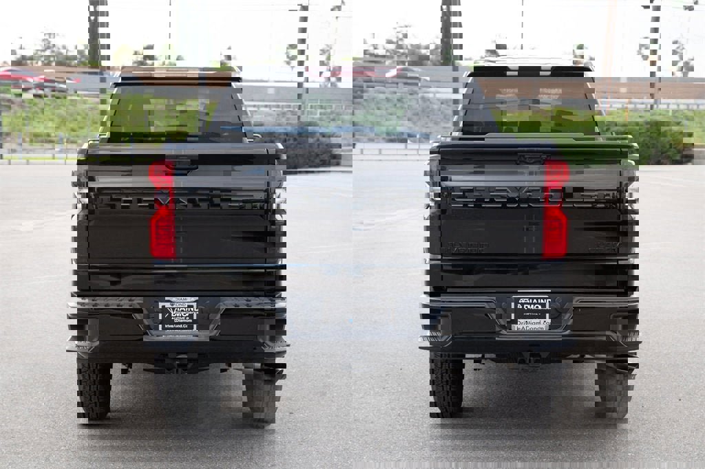 Used 2025 Chevrolet Silverado 1500 Custom w/ Rally Edition image 5