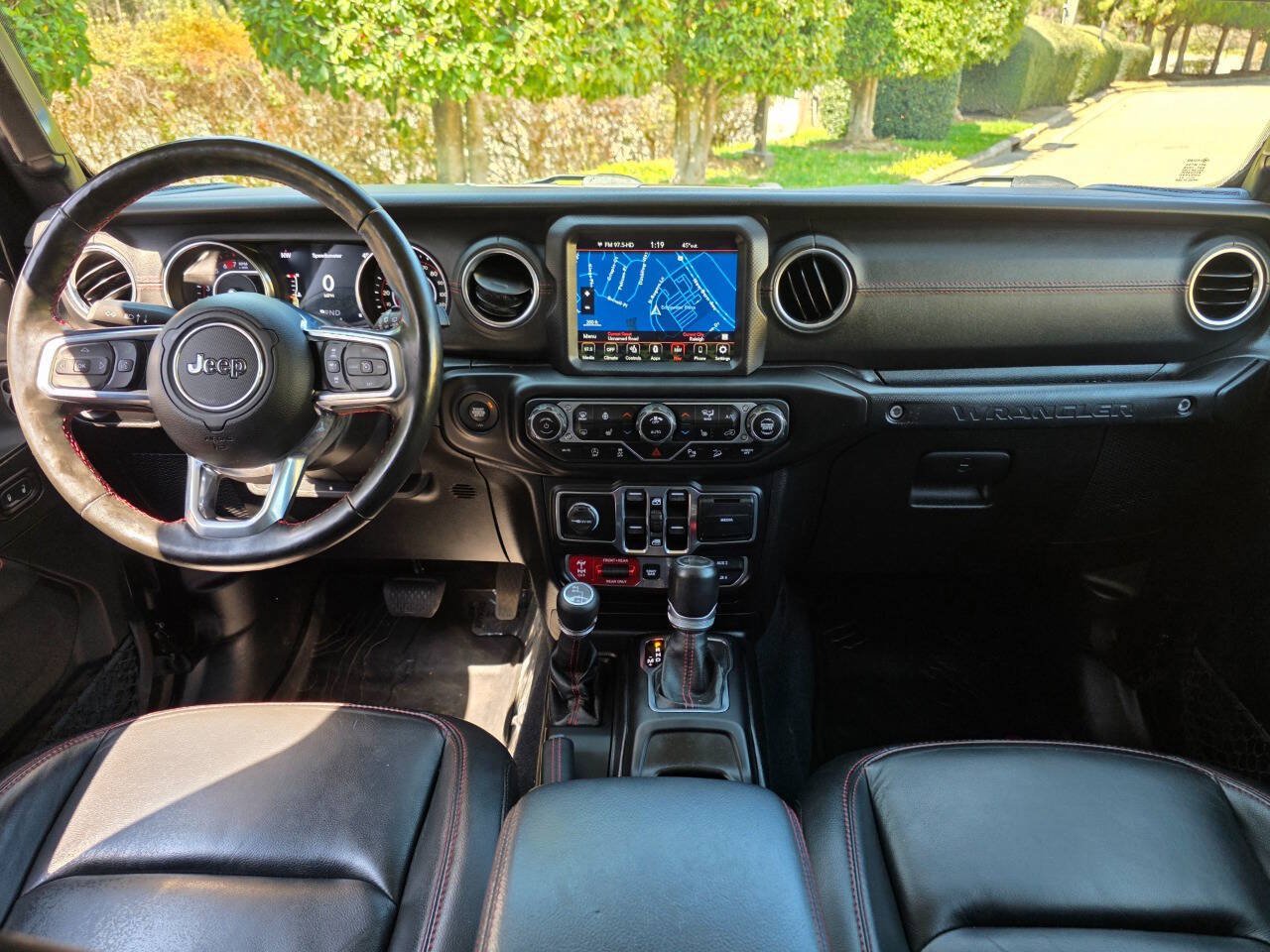 Used 2020 Jeep Wrangler Unlimited Rubicon w/ Quick Order Package 28Y Recon AWD/4WD image 15