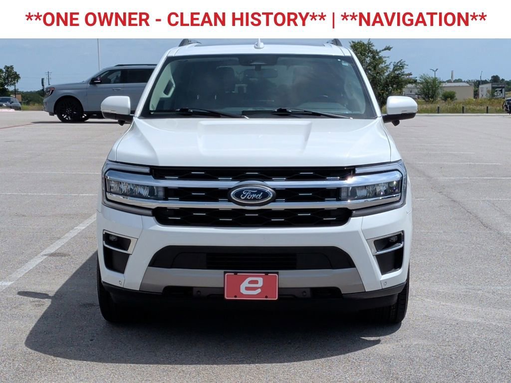 Used 2023 Ford Expedition Limited AWD/4WD image 2