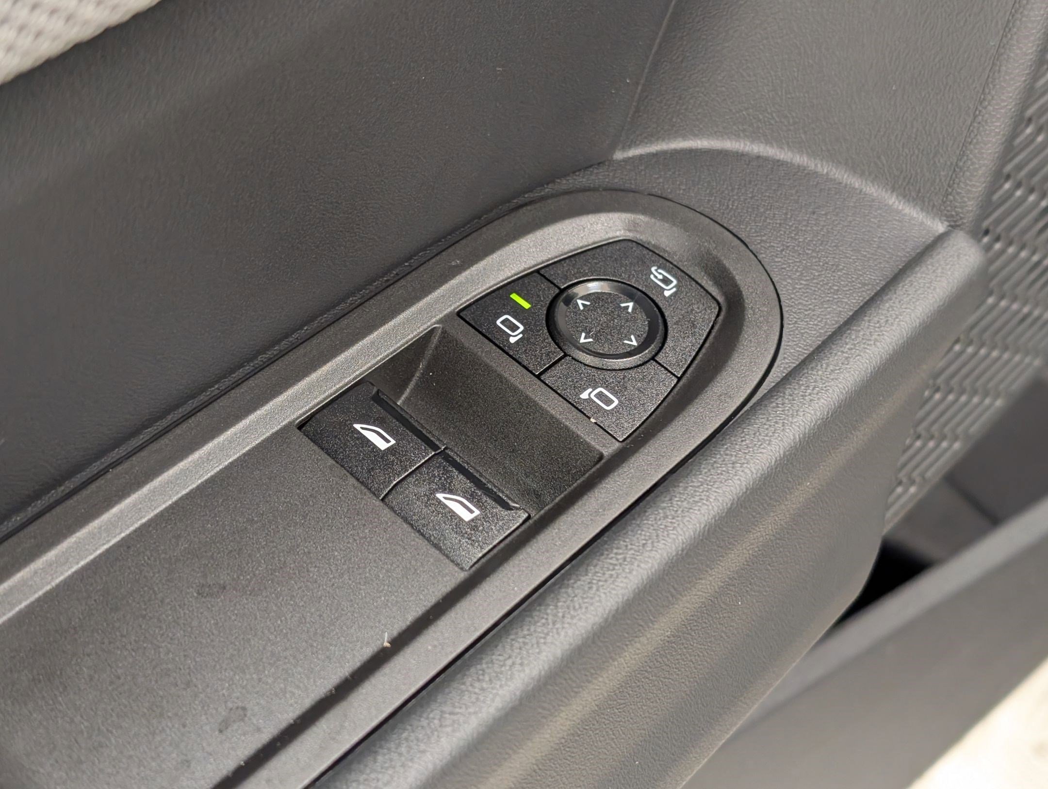 New 2026 MINI Cooper S image 25