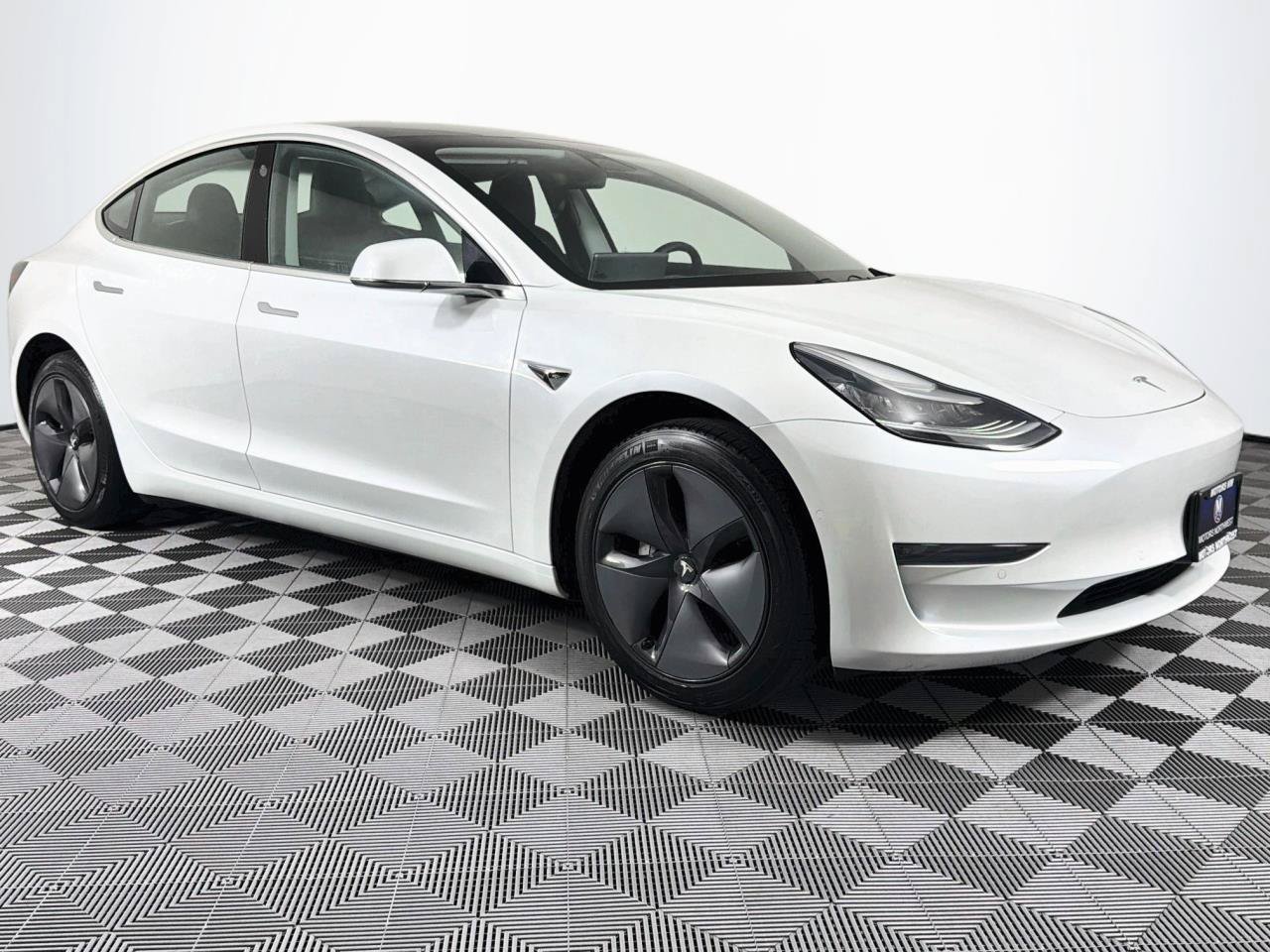 Used 2019 Tesla Model 3 Standard Range Plus RWD image 27