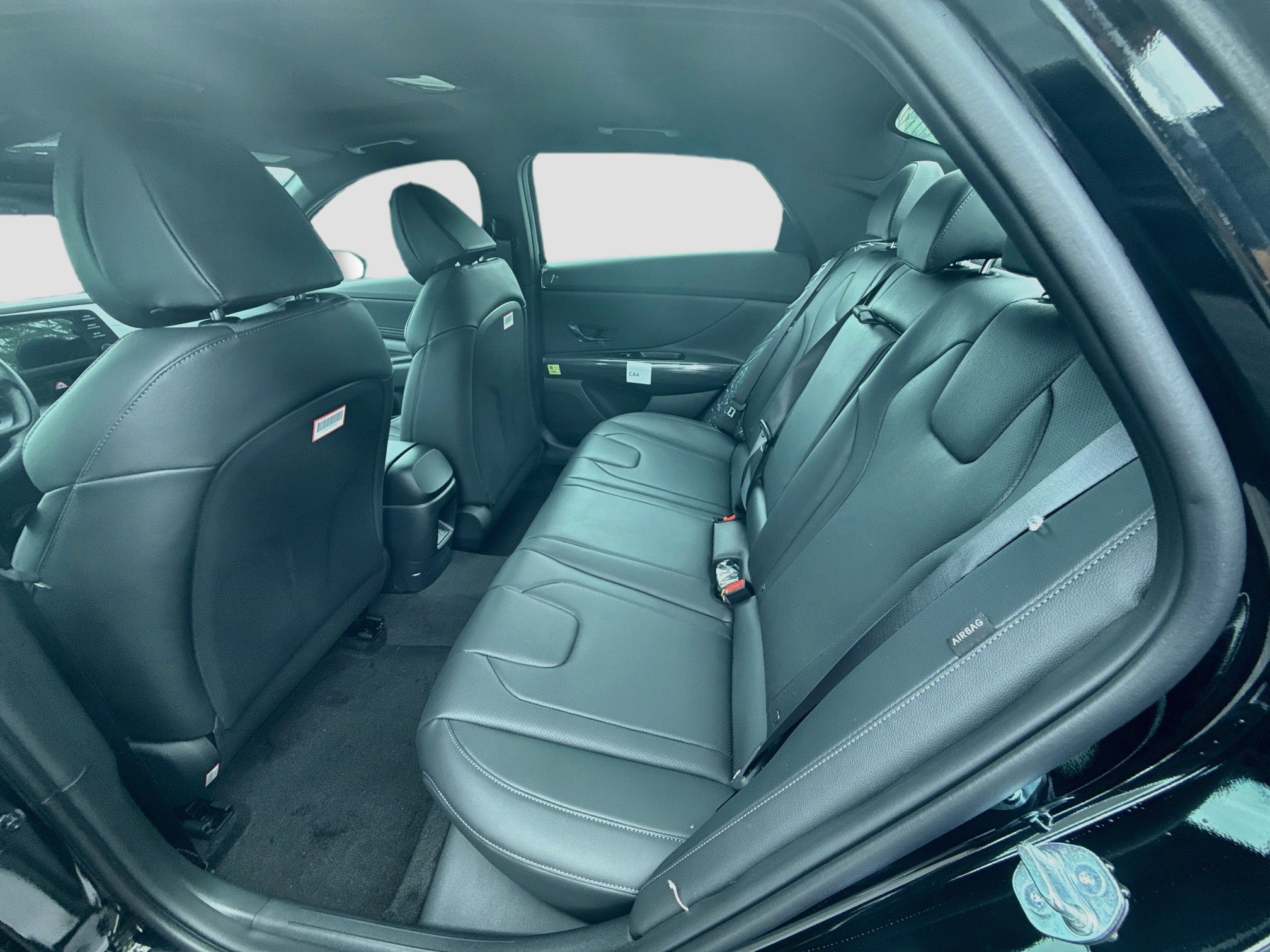 New 2026 Hyundai Elantra SEL Sport FWD image 17