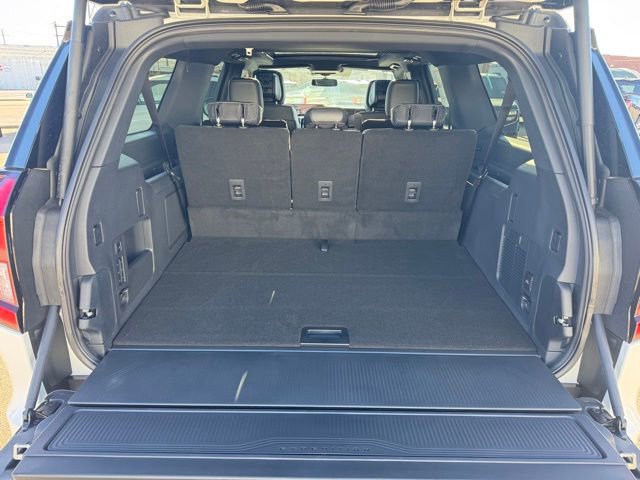 New 2026 Ford Expedition Max Platinum w/ Stealth Appearance Package image 30