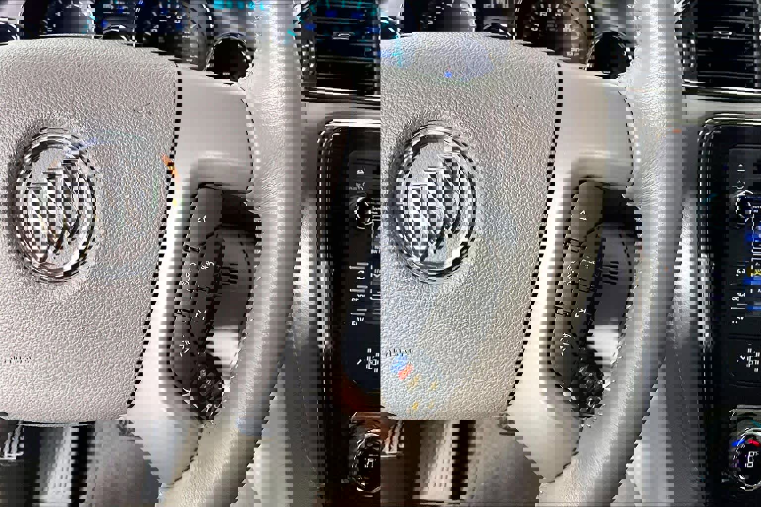 Used 2015 Buick Enclave Convenience image 22