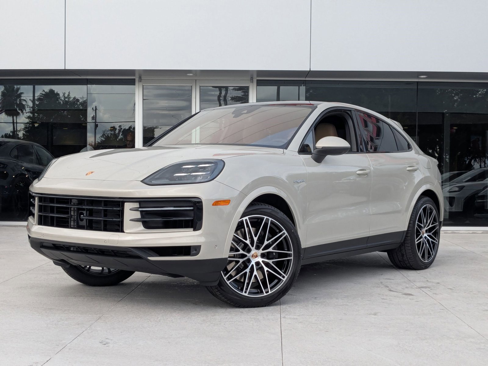 New 2026 Porsche Cayenne E-Hybrid image 1