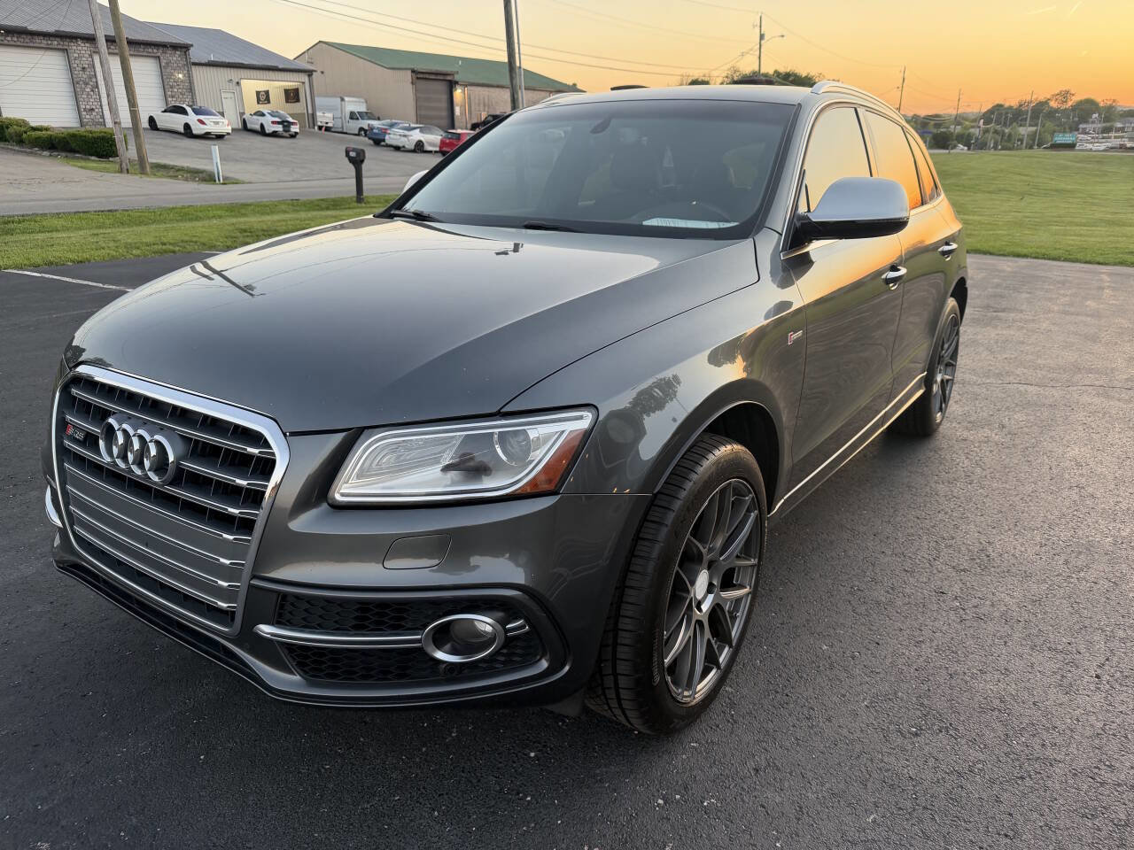 Used 2015 Audi SQ5 Premium Plus AWD/4WD image 12
