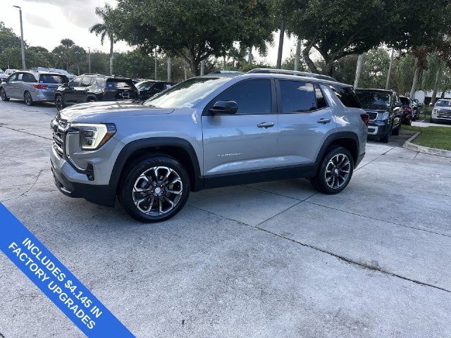 Used 2025 GMC Terrain Elevation w/ Elevation Premium Package AWD/4WD image 31