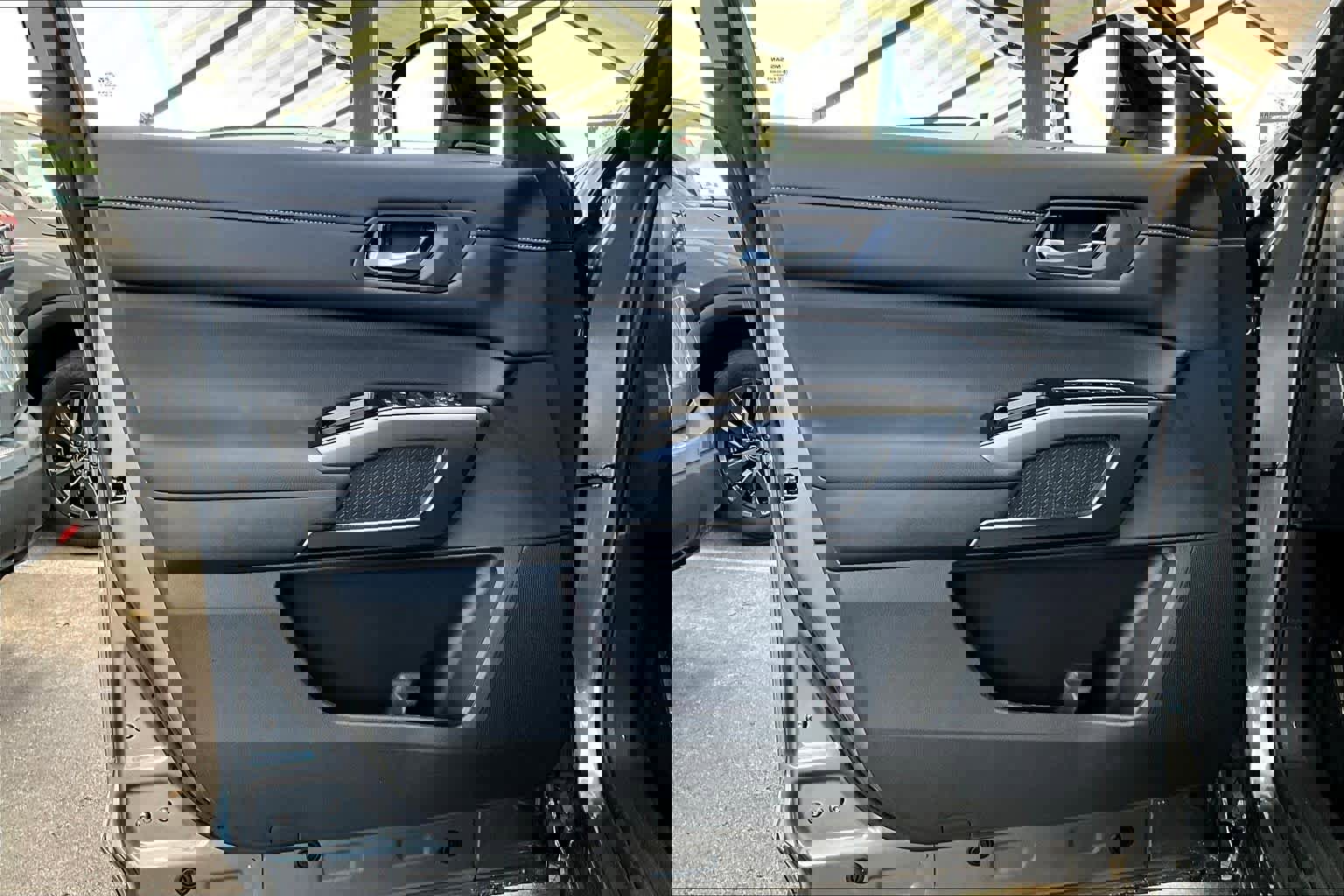 New 2026 Nissan Pathfinder SL image 13