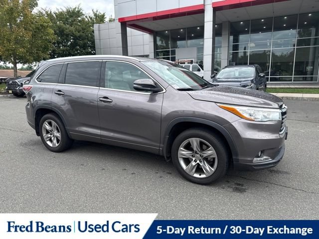 Used 2015 Toyota Highlander Limited AWD/4WD image 3