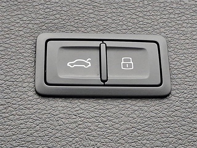 Used 2024 Audi Q5 2.0T Premium Plus image 30