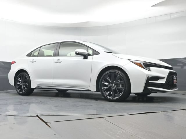Certified 2025 Toyota Corolla SE w/ Convenience Package FWD image 37