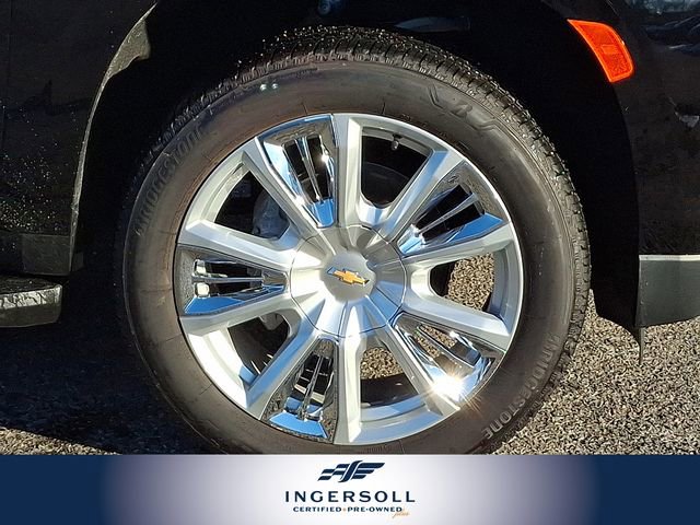 Used 2024 Chevrolet Suburban High Country image 11