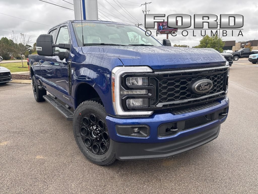 New 2026 Ford F250 Lariat w/ Black Appearance Package AWD/4WD image 1
