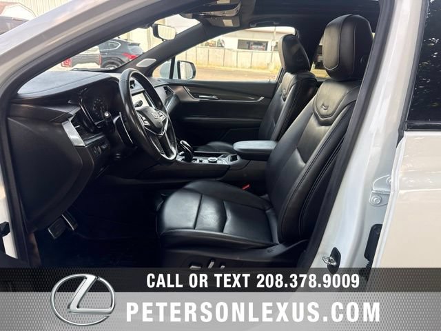 Used 2023 Cadillac XT5 Sportv w/ Technology Package AWD/4WD image 25
