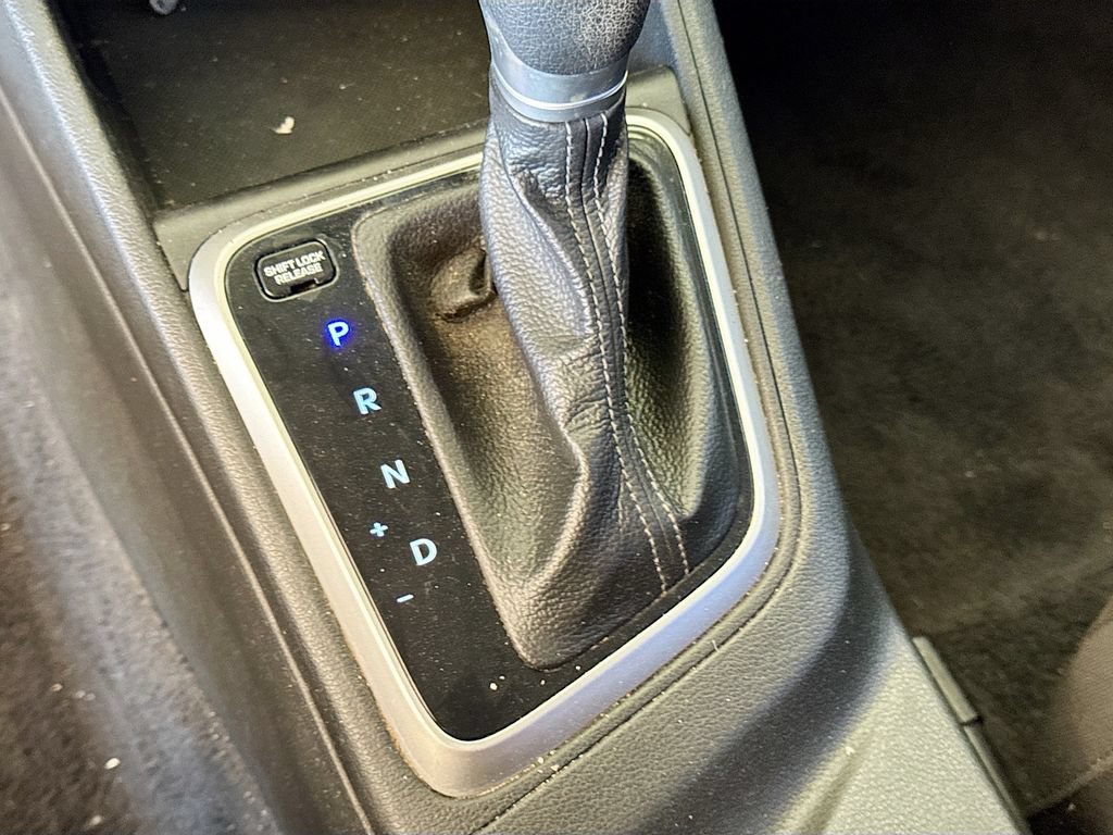 Used 2022 Hyundai Accent SE FWD image 16