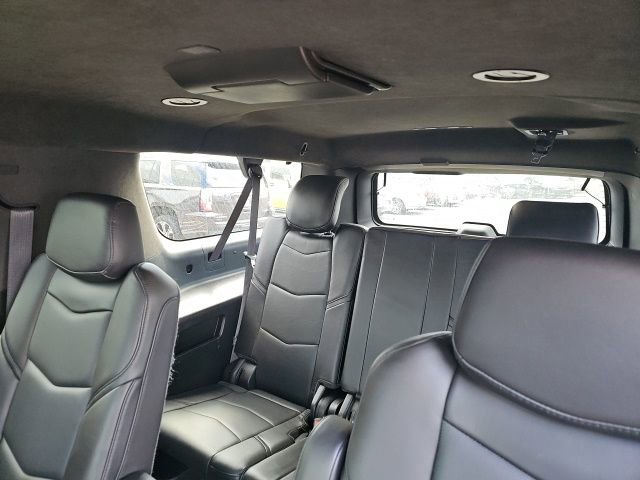 Used 2019 Cadillac Escalade ESV Platinum image 9