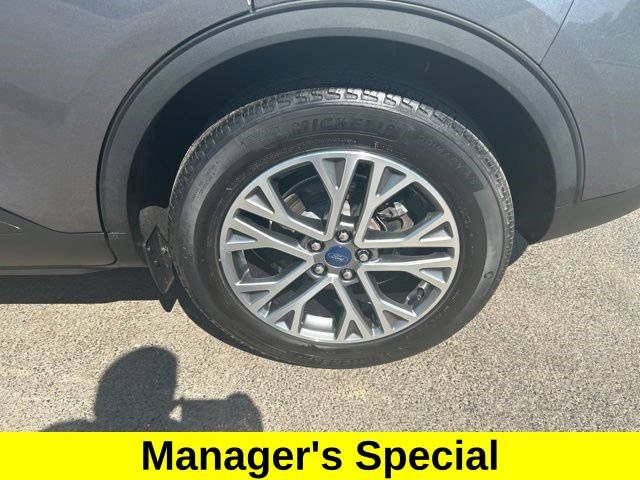 Used 2021 Ford Escape SEL AWD/4WD image 47