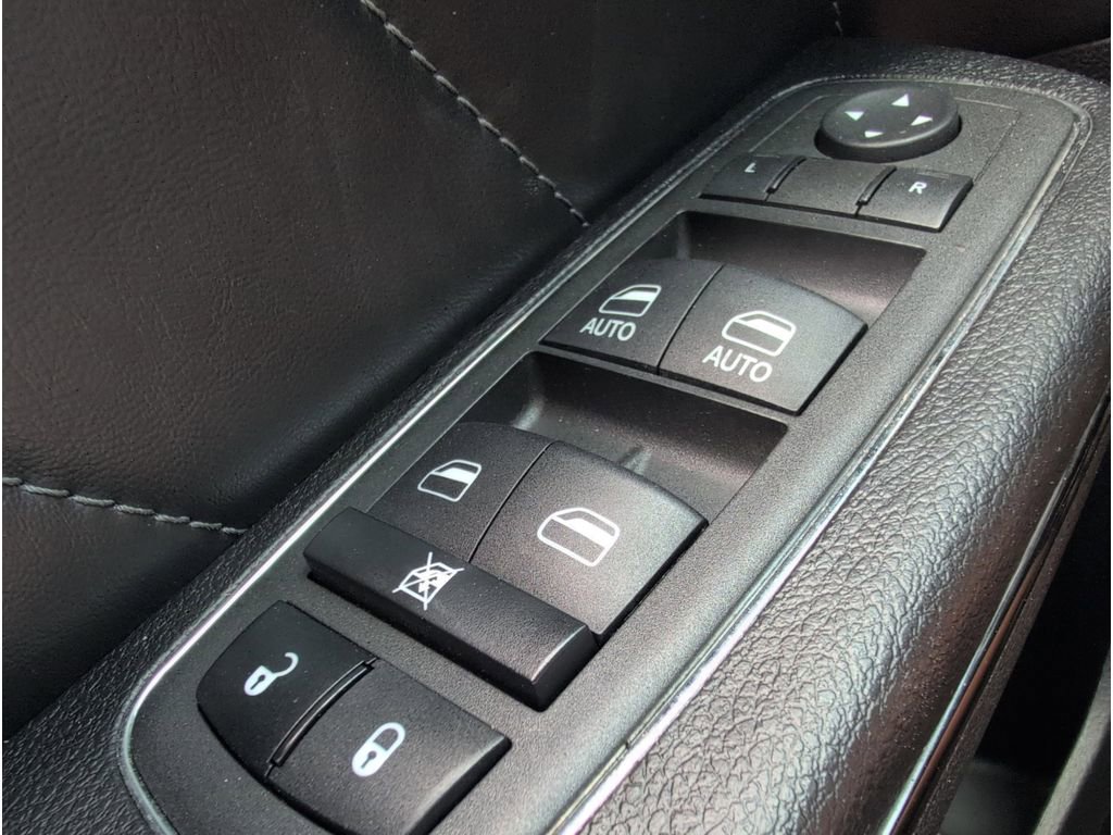 Used 2022 Dodge Charger Scat Pack w/ Daytona Edition Group image 12