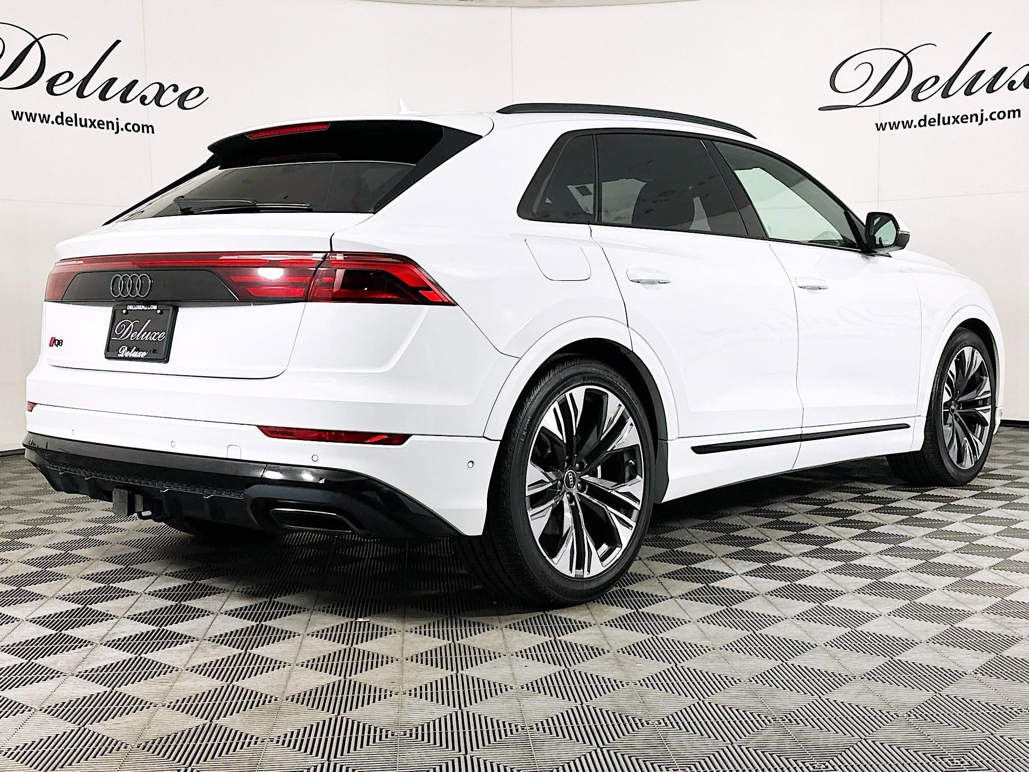 Used 2024 Audi Q8 Prestige w/ Prestige Package AWD/4WD image 6