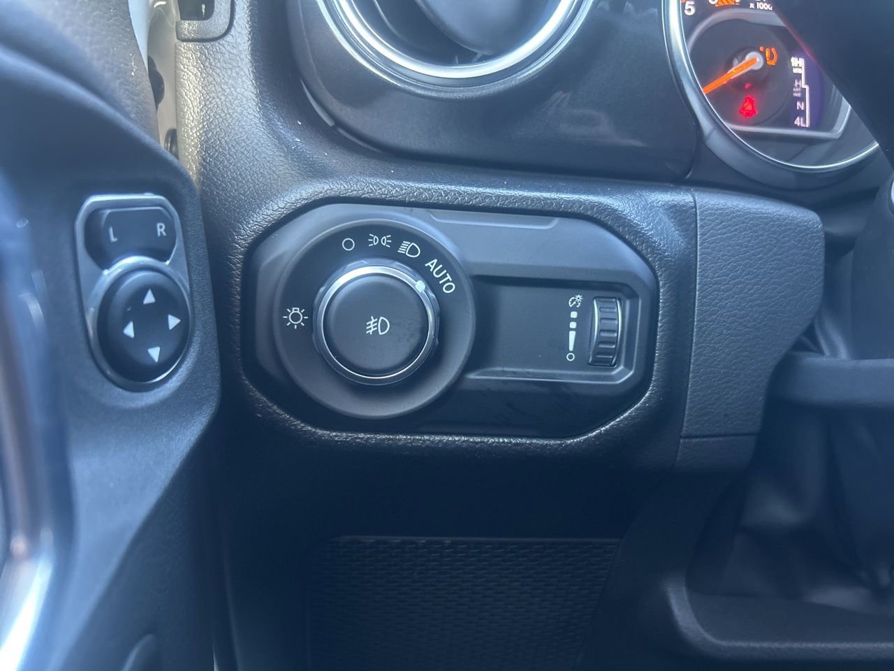 Used 2023 Jeep Wrangler Rubicon 392 w/ Xtreme Recon 35" Tire Package image 28