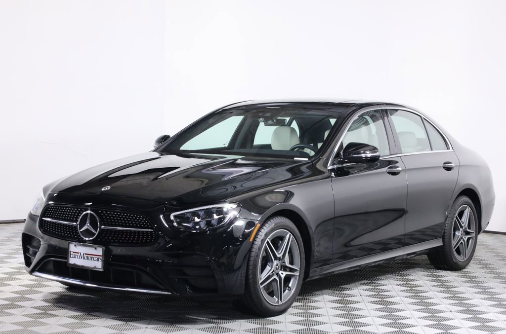 Certified 2022 Mercedes-Benz E 350 4MATIC Sedan image 3