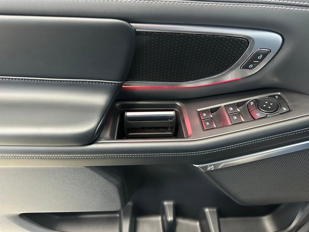 New 2025 Ford Expedition Platinum w/ Stealth Performance Package image 13