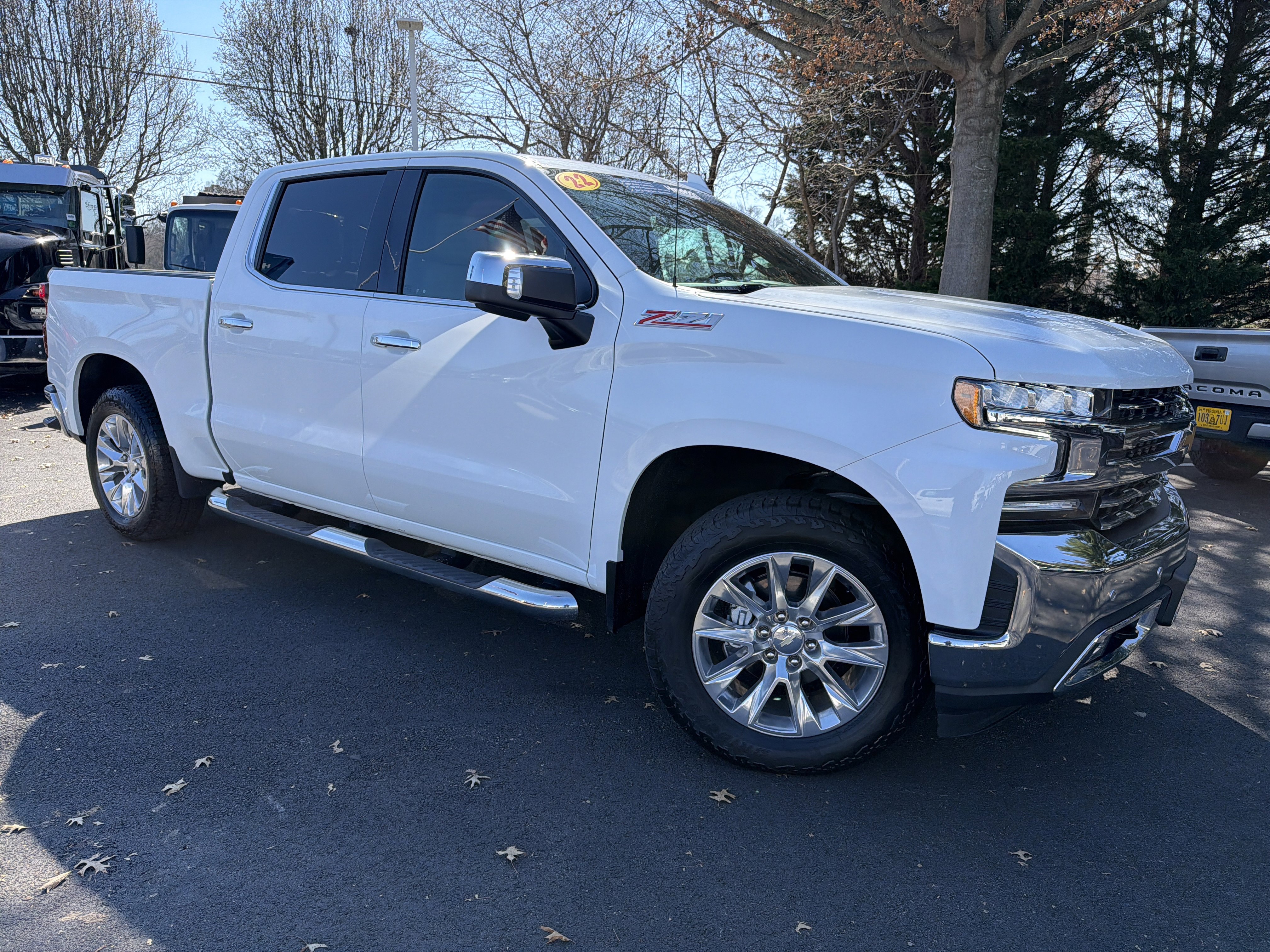 Used 2022 Chevrolet Silverado 1500 LTZ image 2