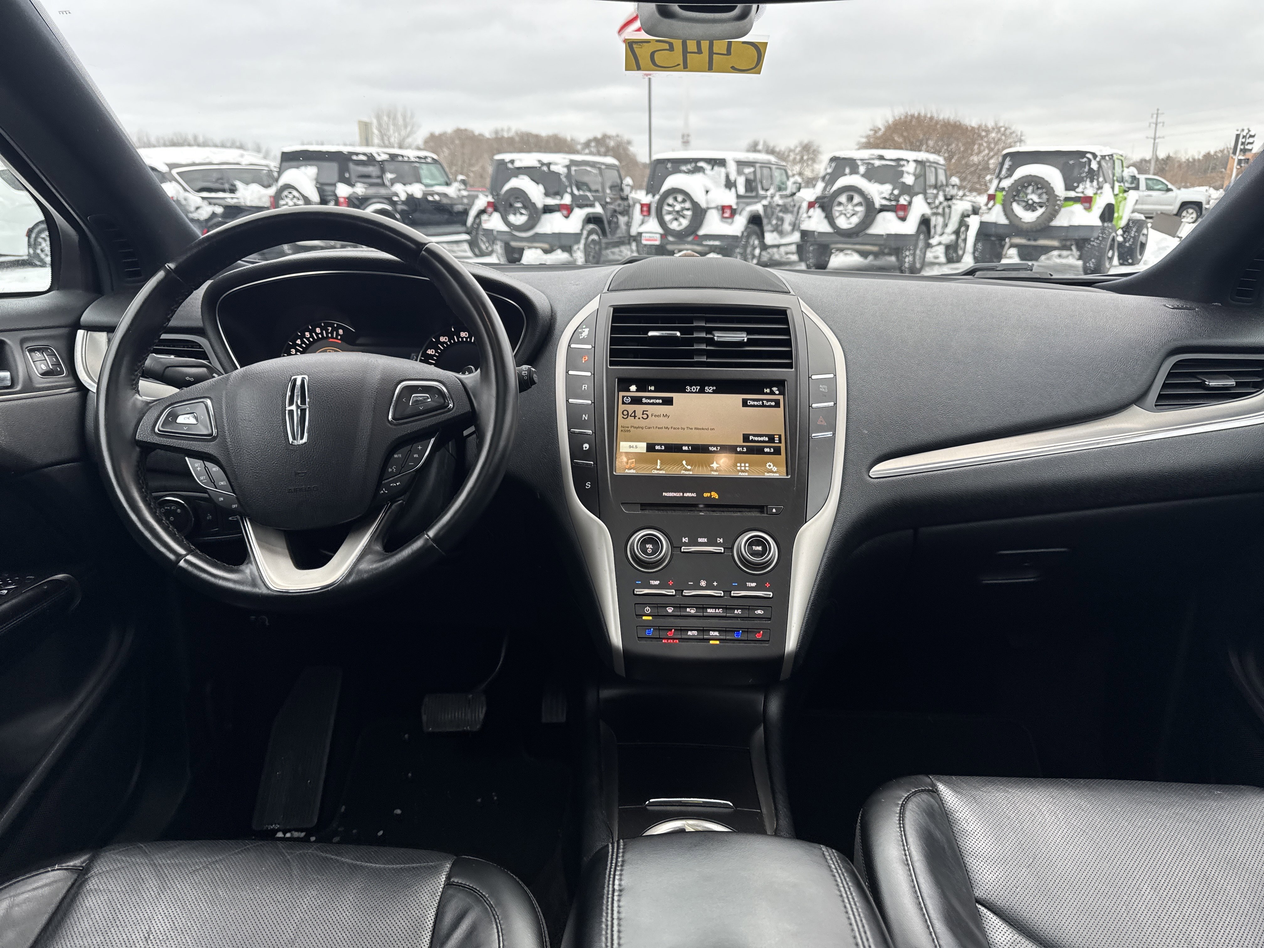 Used 2017 Lincoln MKC Reserve w/ Lincoln MKC Climate Package image 29