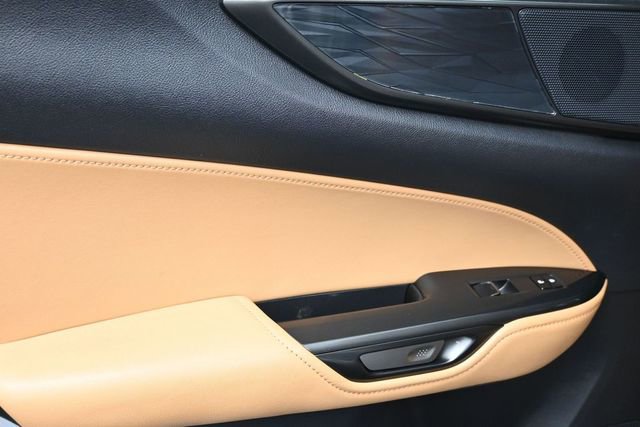 Used 2025 Lexus NX 250 FWD w/ Accessory Package (Z1) image 9